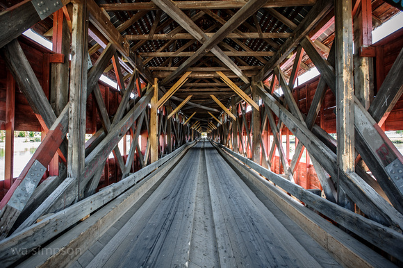 Inside Pont Marchand